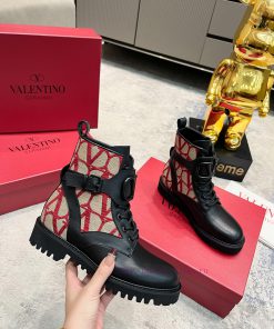 V * Lentino ValentinoTop tierComfortable and versatile on the feet, making you look slimmerHh1ywt7mb