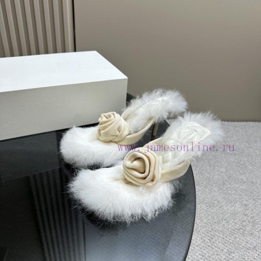 BURBERRY new wool mop heelVelvet flannel sheepskin sandals,The iconic large velvet rose decogxuyy9qp - Image 2