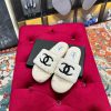 ️  𝐂𝐇𝐀𝐍𝐄𝐋 23 Autumn/Winter New Style Hairy One Word Drag Wearing Style This one word drag isd80djhsf