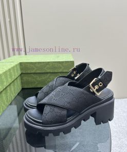 Gucci's new autumn and winter cross sandals are a must-have for trendsetters. They are simplay6rv2bu