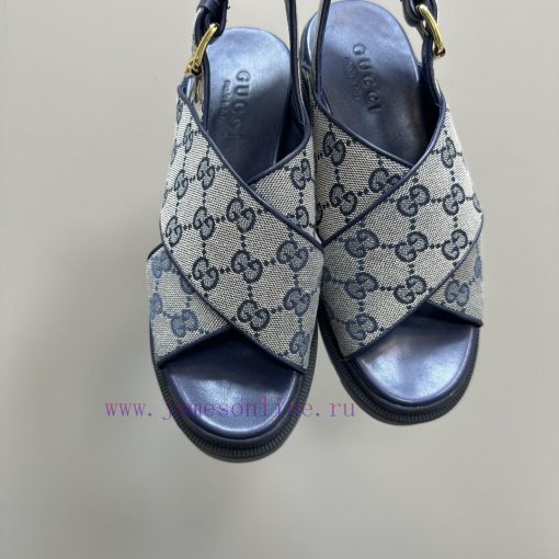 Gucci's new autumn and winter cross sandals are a must-have for trendsetters. They are simplh99o5lqa - Image 8