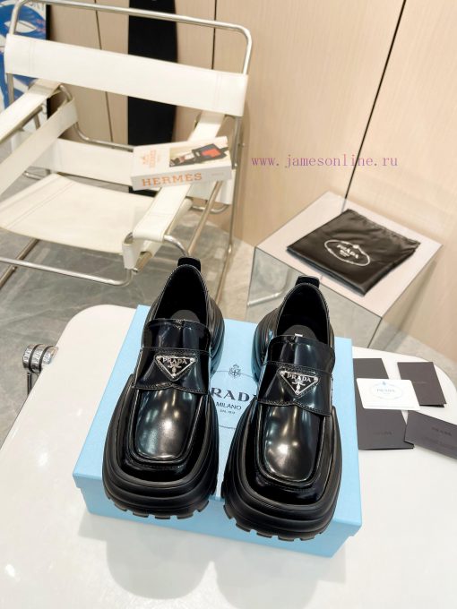 Top luxury "PRADA/Prada" 2023 autumn/winter runway show, internet celebrity, same thick solegrduskqz - Image 5