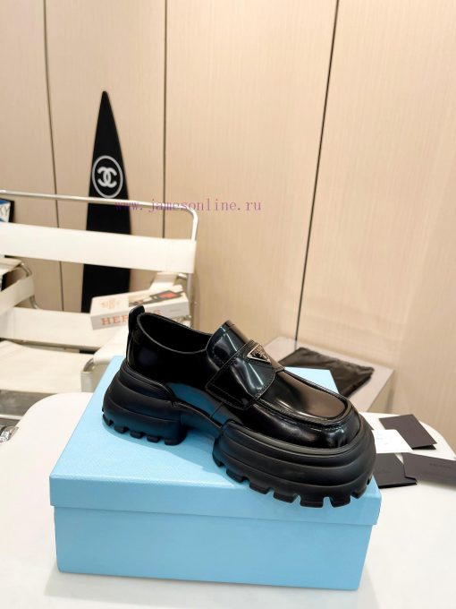 Top luxury "PRADA/Prada" 2023 autumn/winter runway show, internet celebrity, same thick solegrduskqz - Image 6