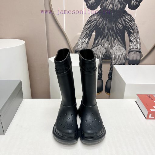 Top tierBALENCIAGA Paris Home 2023 vs Autumn/Winter New Rain Boots CollectionSponge cake thir10tl71e - Image 2