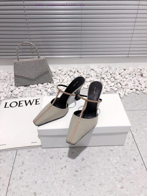 Top of the line The Row high-heeled slippers with toe caps and semi trailers are from a youn22vi6hrv - Image 3