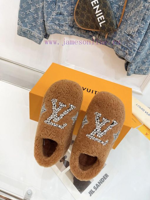 023 𝐋𝐨𝐮𝐢𝐬𝐕𝐮𝐢𝐭𝐭𝐨𝐧 Top Autumn and Winter Sheep Disease Water Diamond Series with Last Version+4a4h350i