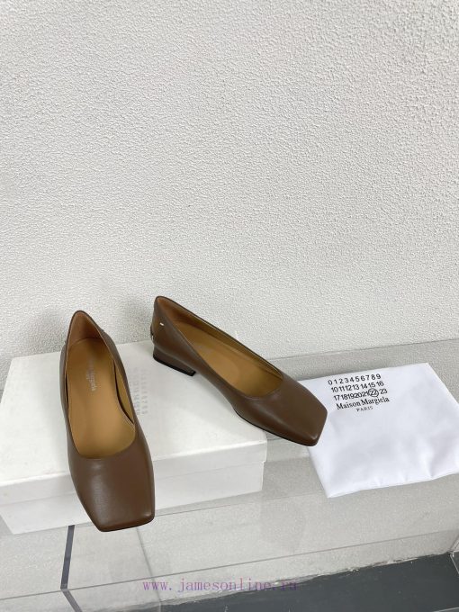 Margiela | Retro style 2cm short heel square toe shoesShort and retro elegant temperament cae32z3cj7 - Image 9