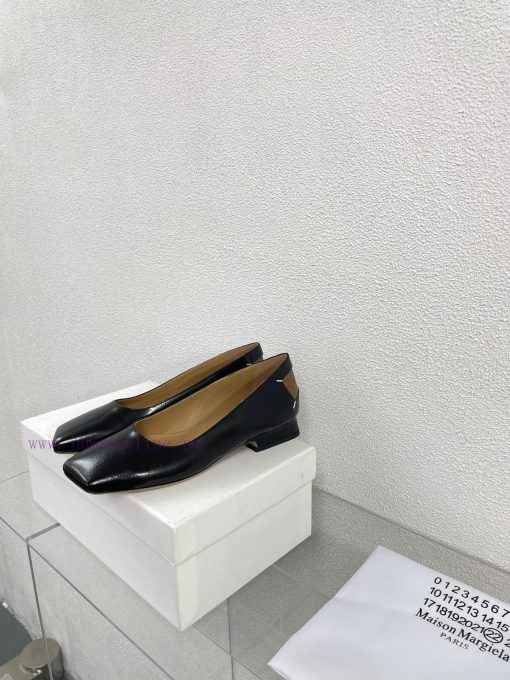 Margiela | Retro style 2cm short heel square toe shoesShort and retro elegant temperament ca1fhaxj4m - Image 2