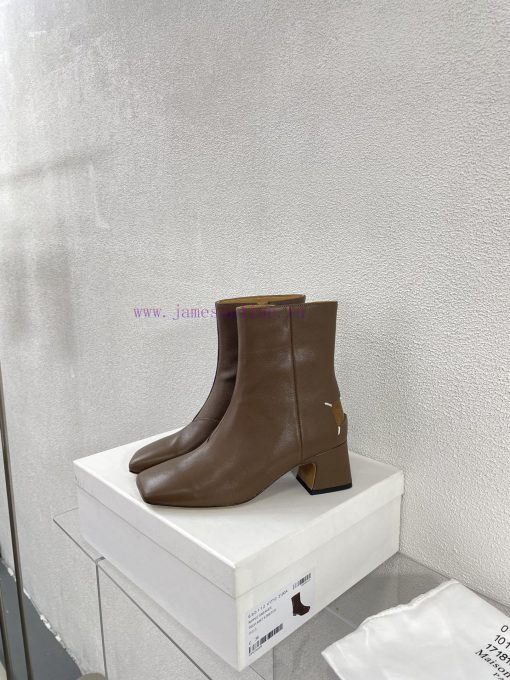 Margiela | Retro style 5cm short heel square toe shoes with ripped holesShort and retro elegbepshkqj - Image 2