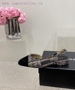 Chanel classic color blocked sandals, a new summer color, this item continues the classic Ch809cmtfp