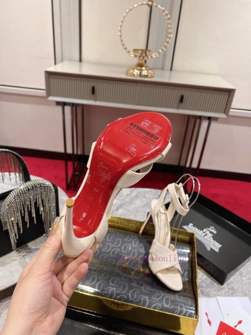 Leather sandals ︎ ️The elegance of Mariza sandals is enhanced by the details of their designdtu3yv9v - Image 9