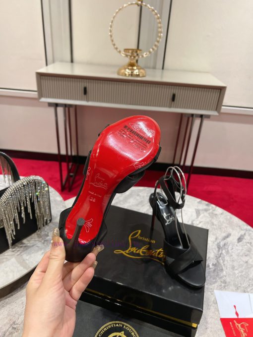 Leather sandals ︎ ️The elegance of Mariza sandals is enhanced by the details of their designebdjgb4q - Image 9