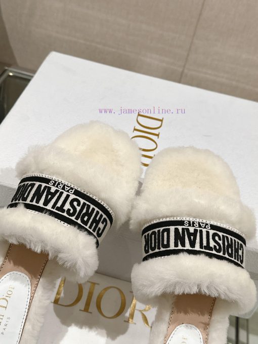 Leather foot pads are flat and white in color-23Ss Autumn/Winter New Dior One Word Hairy Sli4f5dclwz - Image 9
