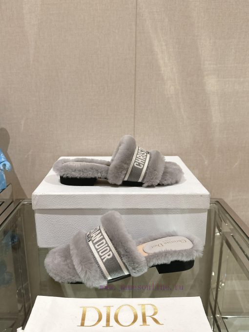 Leather foot pads are flat and gray in color-23Ss Autumn/Winter New Dior One Word Hairy Slip06k5pyoo - Image 6