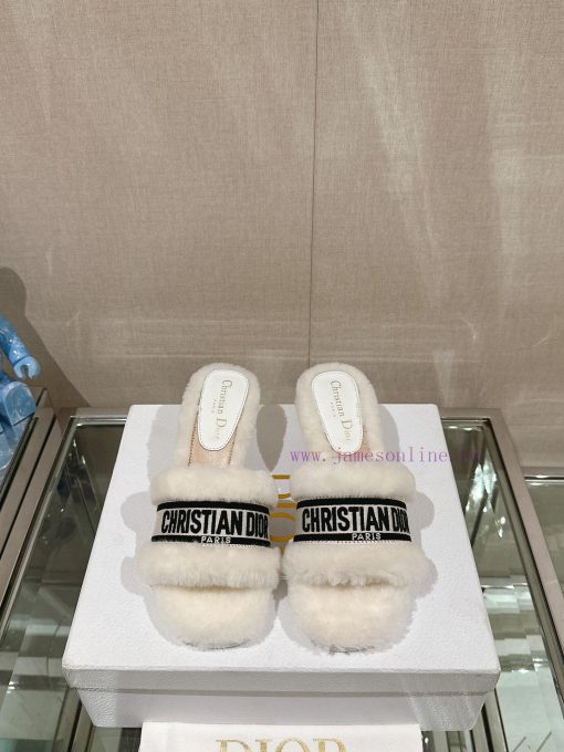 Leather pad foot 6.5cm white uniform-23Ss Autumn/Winter New Dior One Word Hairy Slippers Colhdlmths6