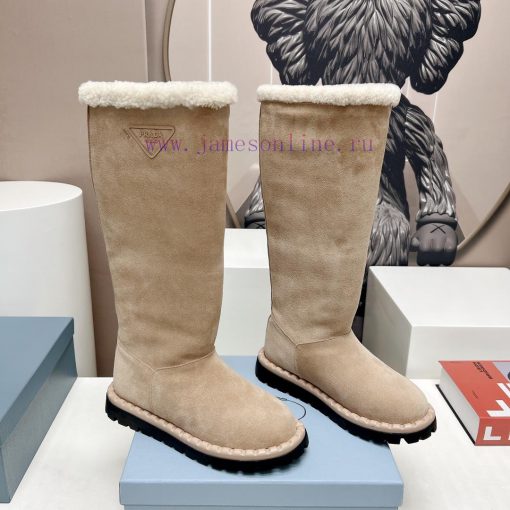 Top tierPrada 23vs Autumn/Winter Latest Explosive SeriesRound headed triangular snow bootsNufx9xlj8p - Image 3