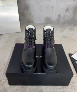 Chanel | Chanel's new classic black and white thick sole, chain double C fashionable short bchuaj9zp