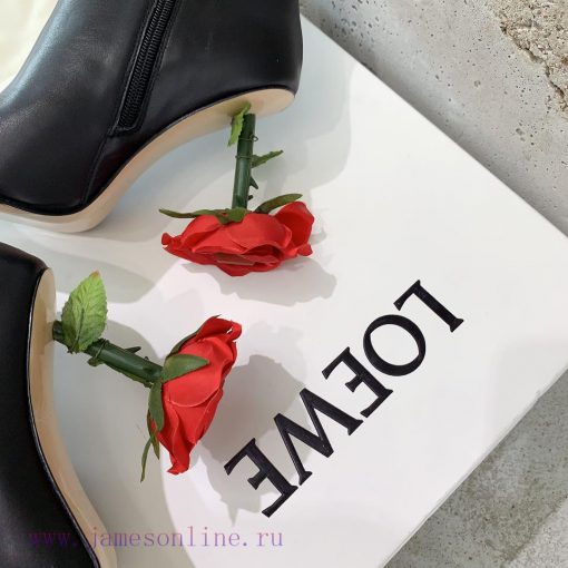 Loewe2023 New Rose Boots Flower ️ This season's LOEWE items are super interesting and beauti7u7rq8lq - Image 7