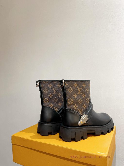 LV's latest popular short boots for autumn and winter are concise and practical, with a boldvz11x1j5 - Image 4