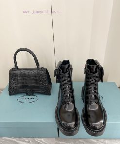 PRADA thick soled motorcycle boot bags are fashionable and casual motorcycle Martin boots wi928y397h