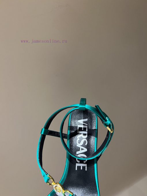 The most2023/fW/Versace: The Perfect Interpretation of Medusa|Very rich Italian style pairedqpdlz27y - Image 6