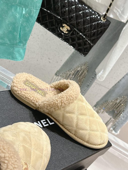 Chanel Baotou Teddy Hairy SlippersEvery autumn and winter, fur slippers are an essential ite1otgek4t - Image 6