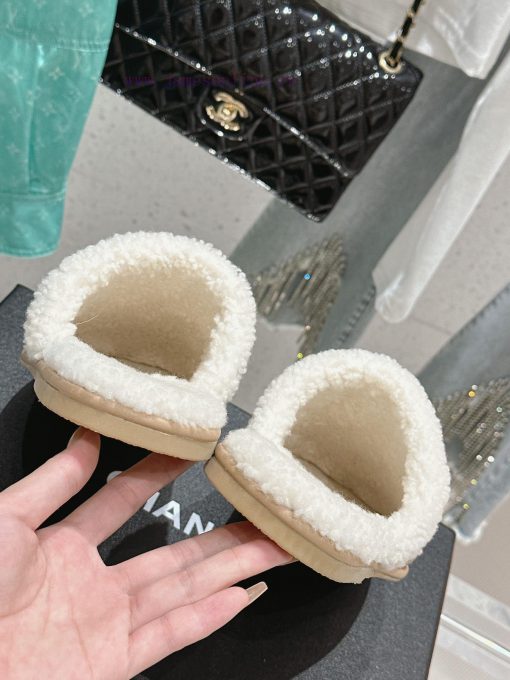 Chanel Baotou Teddy Hairy SlippersEvery autumn and winter, fur slippers are an essential ite4j1frvpx - Image 9