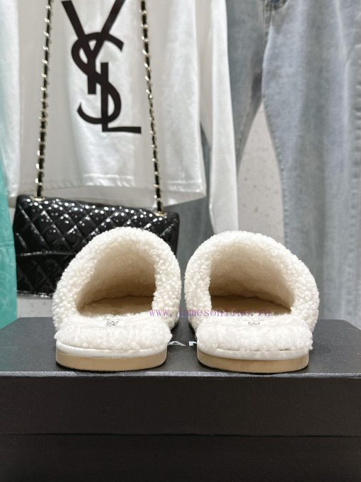 Chanel Baotou Teddy Hairy SlippersEvery autumn and winter, fur slippers are an essential ite7dt90opy - Image 9