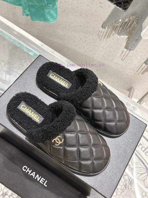 Chanel Baotou Teddy Hairy SlippersEvery autumn and winter, fur slippers are an essential itei1au8z1v - Image 3