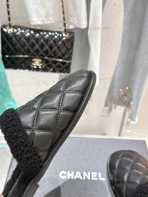 Chanel Baotou Teddy Hairy SlippersEvery autumn and winter, fur slippers are an essential itei1au8z1v - Image 8