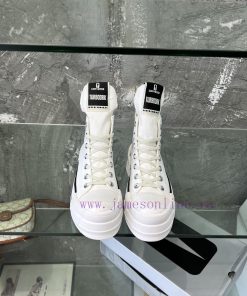 Couple style, the most handsome collaboration in the entire universe. Rickowens x conversati4vbt9is7
