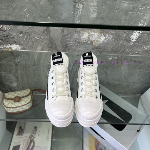 Couple style, the most handsome collaboration in the entire universe. Rickowens x conversatizfljs6k4