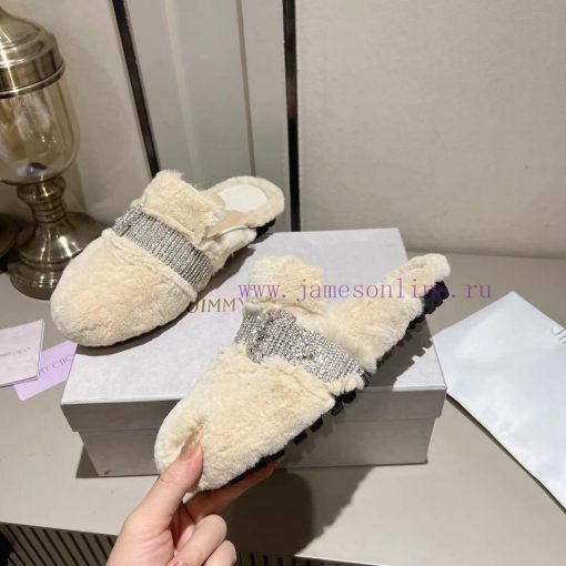 Jimmyhoo's new product, flat ballet shoes with rhinestone rabbit hair, is a timeless classicwblvynkr - Image 3