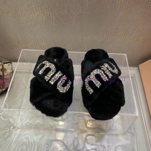 Miu Miu 2023 Autumn/Winter New Product Diamond Buckle Cross Hair Slippers~Versatile and Fashrd6uloto