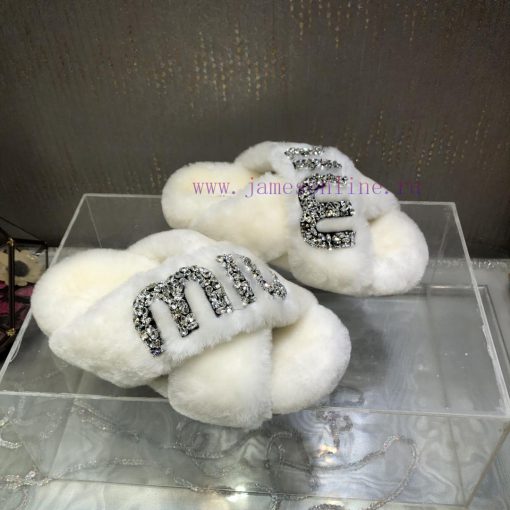Miu Miu 2023 Autumn/Winter New Product Diamond Buckle Cross Hair Slippers~Versatile and Fashzaksvjc6 - Image 3