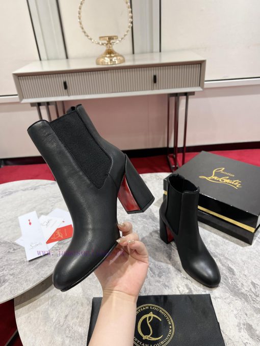Generation level * ️The Unicorn Trophy is a slim, elegant ankle boot with a curved and pointin6o48sa - Image 4