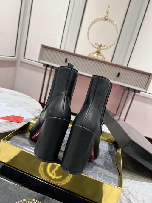 Generation level * ️The Unicorn Trophy is a slim, elegant ankle boot with a curved and pointin6o48sa - Image 8