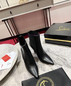Generation level * ️The pointed design of Chelsea Chick Booty ankle boots highlights Maison ls8fldbu