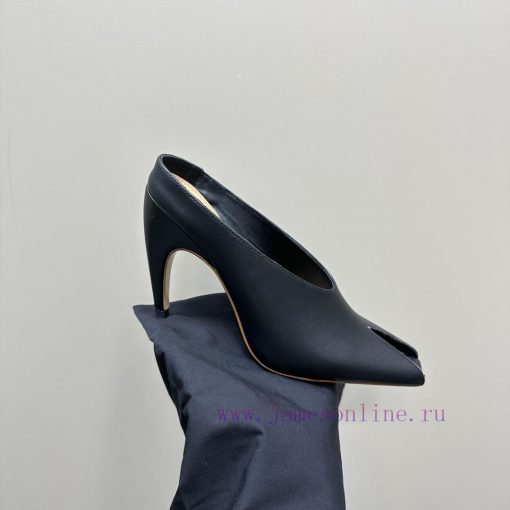 ALAIA | French high-end first tier high-end brandAzzedine Alaia, the last artist in the fashd7wn0tqw - Image 9