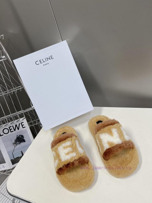 CELINE classic autumn and winter fur mop with numerous internet famous stars planting grass.6yjd701j - Image 2