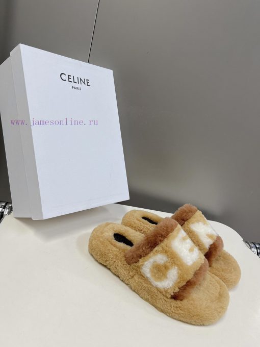 CELINE classic autumn and winter fur mop with numerous internet famous stars planting grass.6yjd701j - Image 3