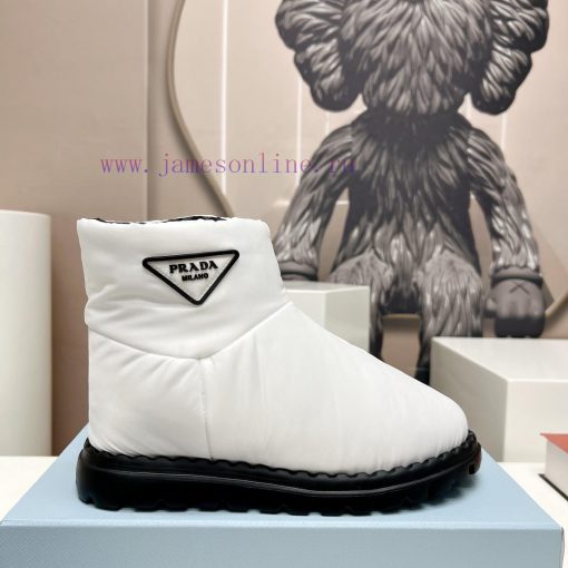 Top tierPRADA's latest runway collection for couples in space cotton boots for autumn and wiuzpkgyoz - Image 6