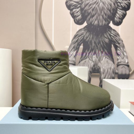 Top tierPRADA's latest runway collection for couples in space cotton boots for autumn and wiofjxe8pt - Image 6