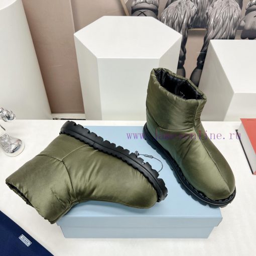 Top tierPRADA's latest runway collection for couples in space cotton boots for autumn and wiofjxe8pt - Image 8