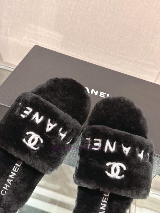 -Chanel 23Ss Autumn/Winter New Chanel Embroidered Logo Hairy One Word SlippersHow important fra1wm04 - Image 8