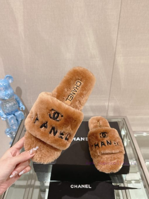 -Chanel 23Ss Autumn/Winter New Chanel Embroidered Logo Hairy One Word SlippersHow important dev6unw4 - Image 6