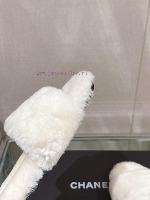 -Chanel 23Ss Autumn/Winter New Collection Chanel Double C Diamond Button Hairy One Word Slipg8bj6tum - Image 9