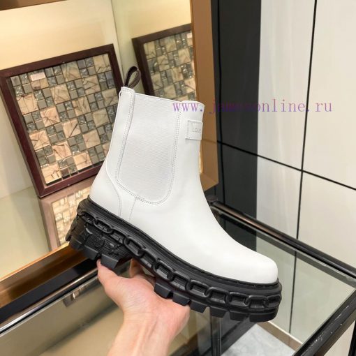 Louis Vuitton 2023 runway show new high-end customized 11 replicas of major celebrity and int0f9fkn7 - Image 8