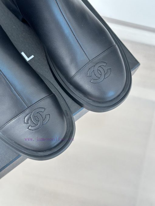 Chanel | Chanel 23c New ProductDouble C-side zipper short boot seriesThe shoe upper is made x4v4bxsd - Image 8