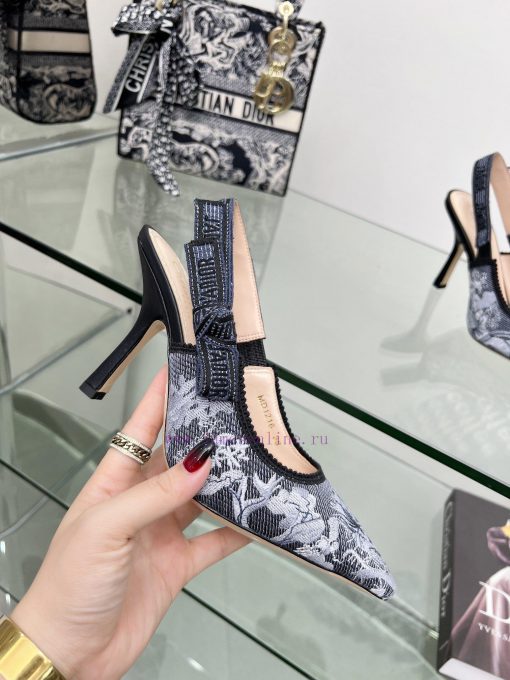 J'ADIOR woven back empty sandals, Dior 2023 Spring/Summer Latest Colors, Garden d'Hiver Jacqn559nppu - Image 2